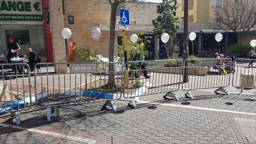 מחסומי ברזל